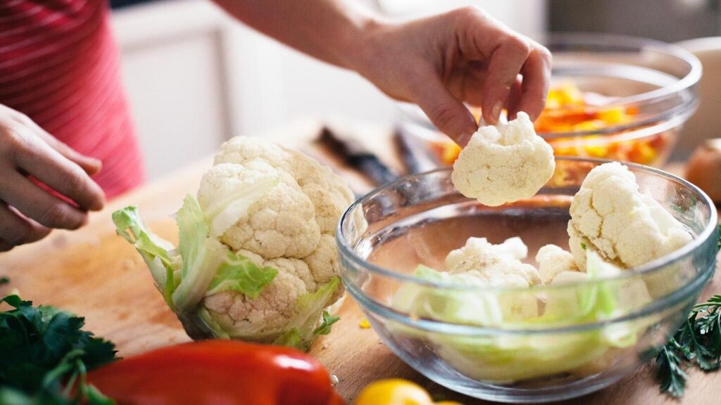 Diet, Nutrients, Vitamins & Cancer
